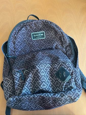 Sac à dos Dakine motif géométrique gris occasion
