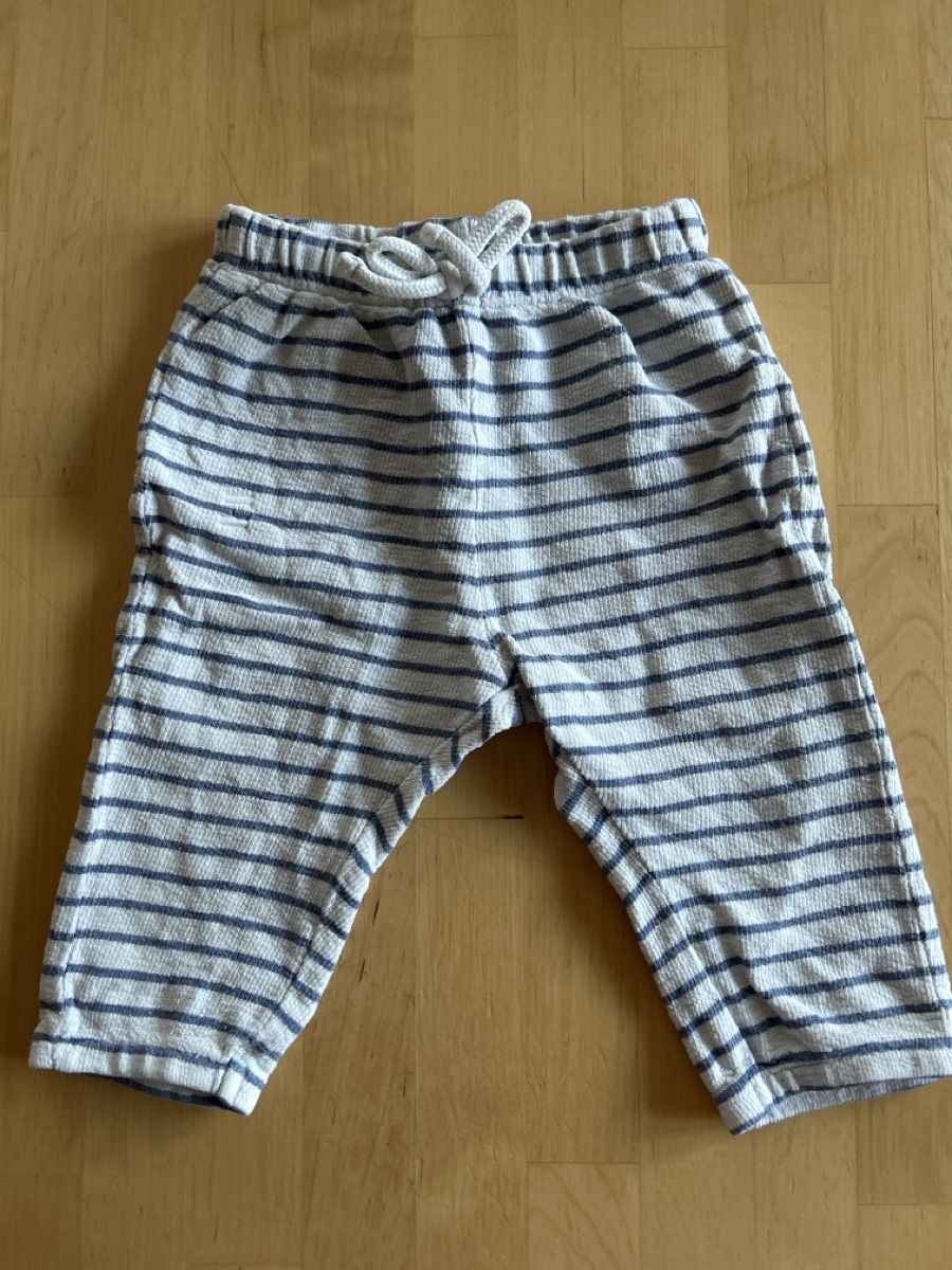 Pantaloni: Hose von sfera Gr 62 – Usato da Windisch venduto da ric_tk9p