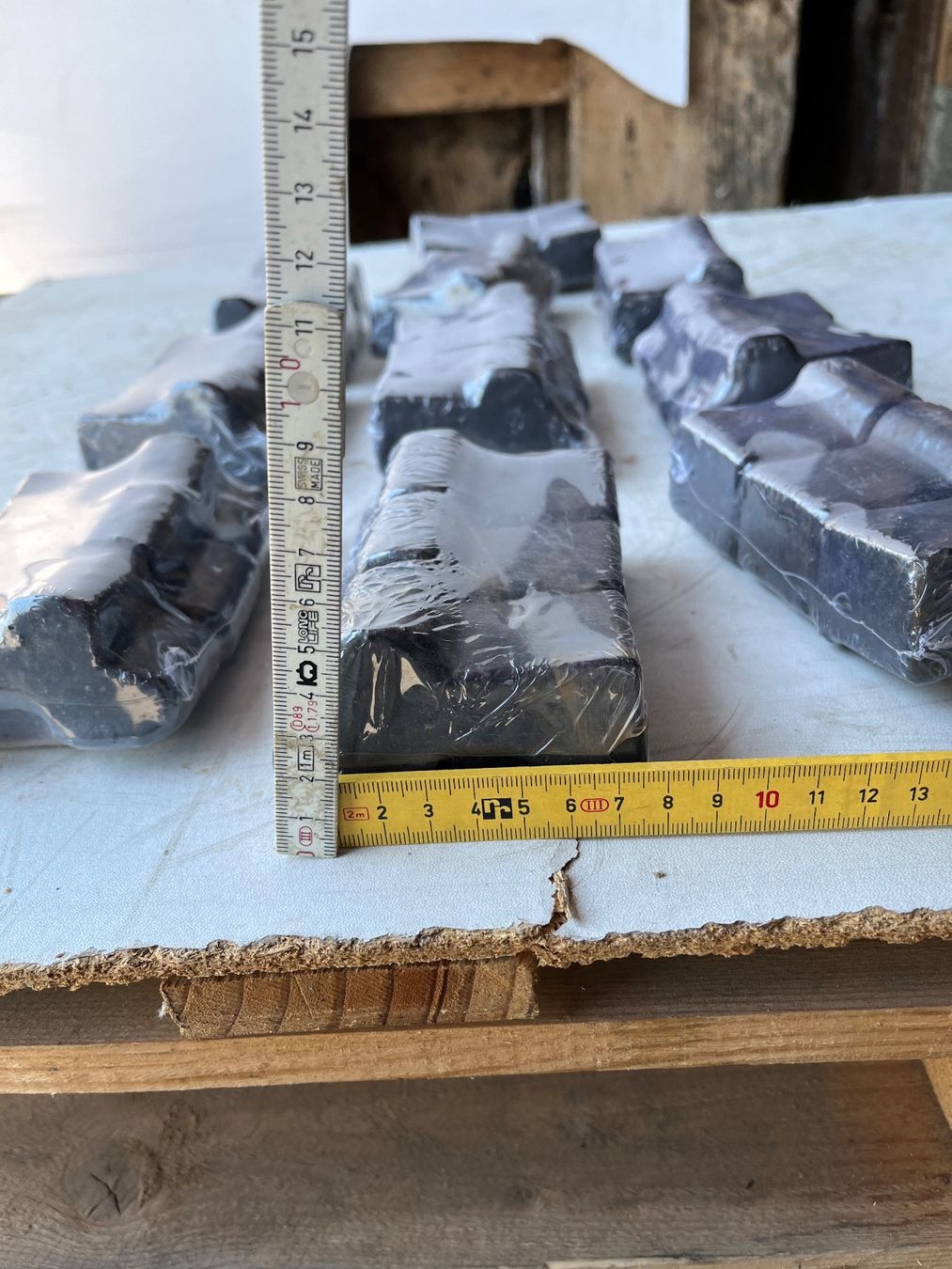 Vasi per fiori: 30 Stk. Topffüsse / Keramik – Nuovo (secondo la descrizione) da Wetzikon ZH venduto da seli03 5