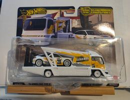 HOT WHEELS REAL RIDERS TEAM TRANSPORT HONDA CIVIC TYPE R 24