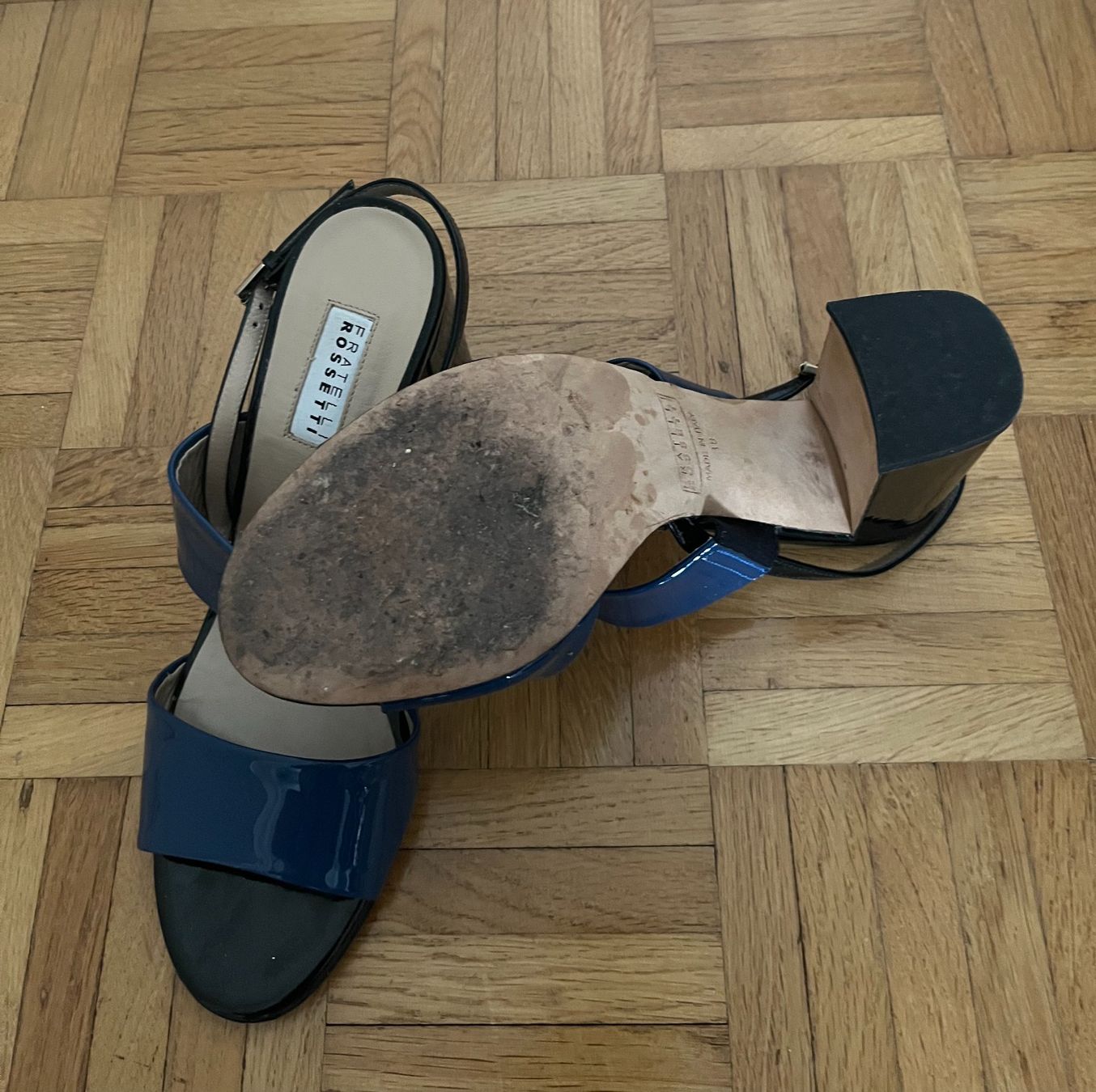 Fratelli Rossetti Scarpe da donna: Fratelli Rossetti Lackledersandale Gr. 38 – Usato da Luzern venduto da Lampion 2