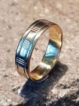 Anelli: Traumhafter Ehering in 18 Karat Gold 750 – Nuovo (secondo la descrizione) da Unterägeri venduto da Altgoldschmuck 4