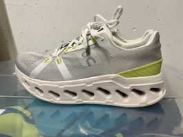 On Cloud Eclipse Running Shoes (42)