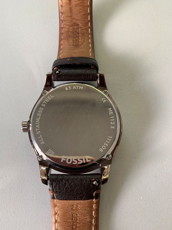 Fossil me clearance 1123