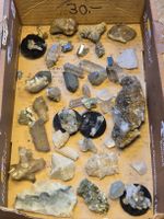 Bergkristalle/Edelsteine, diverse kleinere Stücke