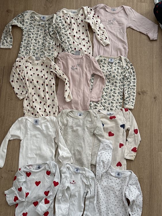 Lot de 12 body petit bateau taille 18 mois 81cm Comprare su Ricardo