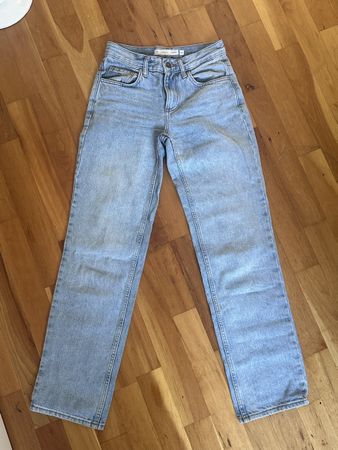 Subdued Straight Leg Jeans Grösse 36