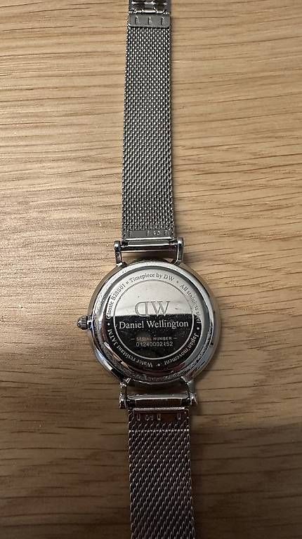 Daniel Wellington Orologi: Daniel Wellington Uhr – Usato da Dübendorf venduto da ivana2 2