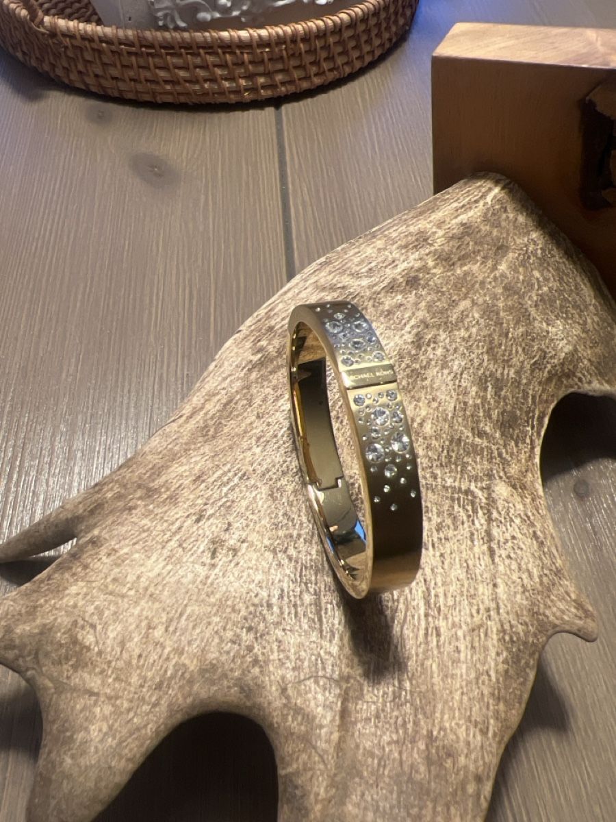 Michael Kors Bracciali & Braccialetti: Michael Kors Armreif gold mit Strass – Usato da Seon venduto da Sunny-Schmuck78
