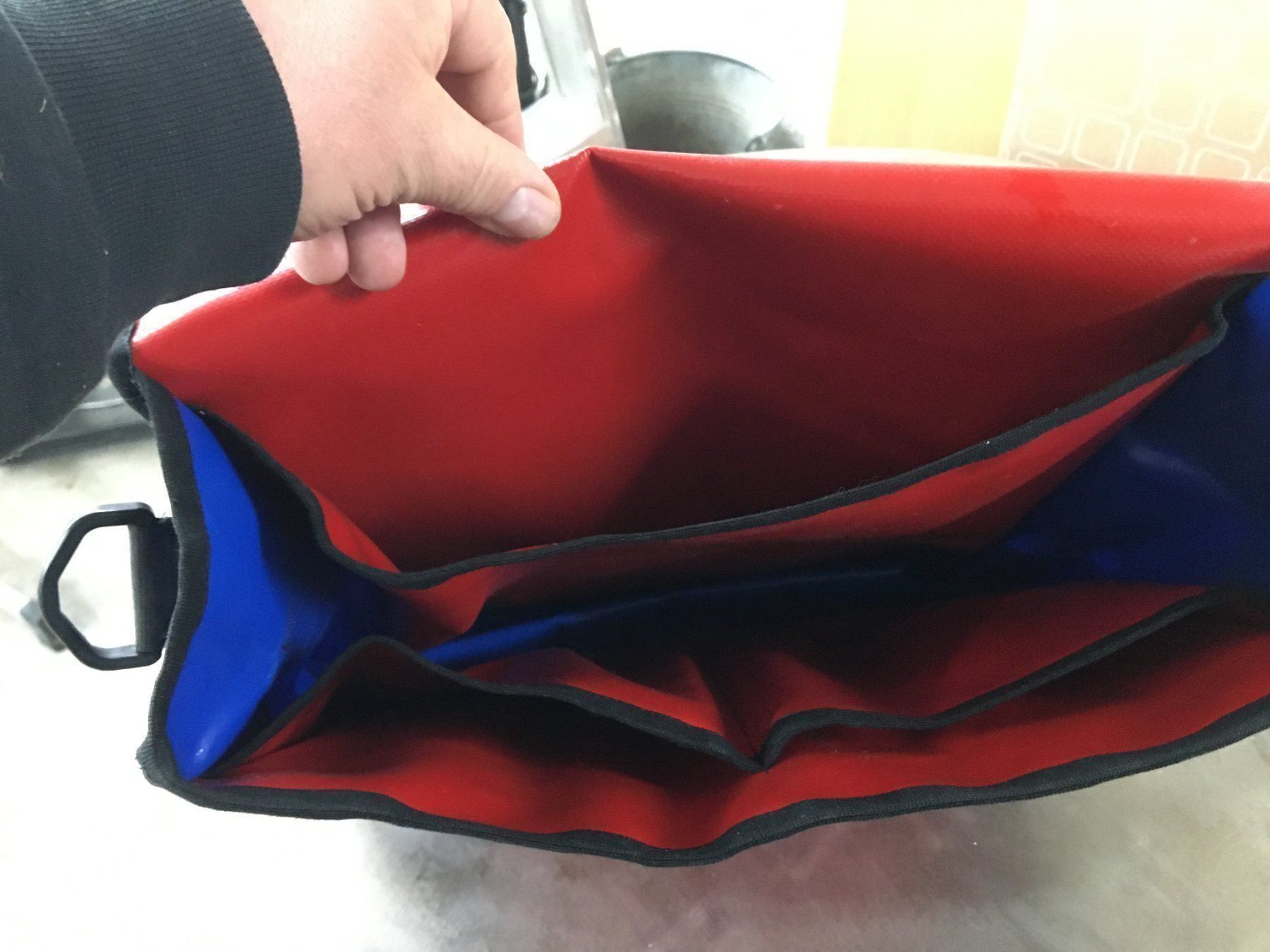 Borse: Tasche – Usato da Lenggenwil venduto da Barabbas 1