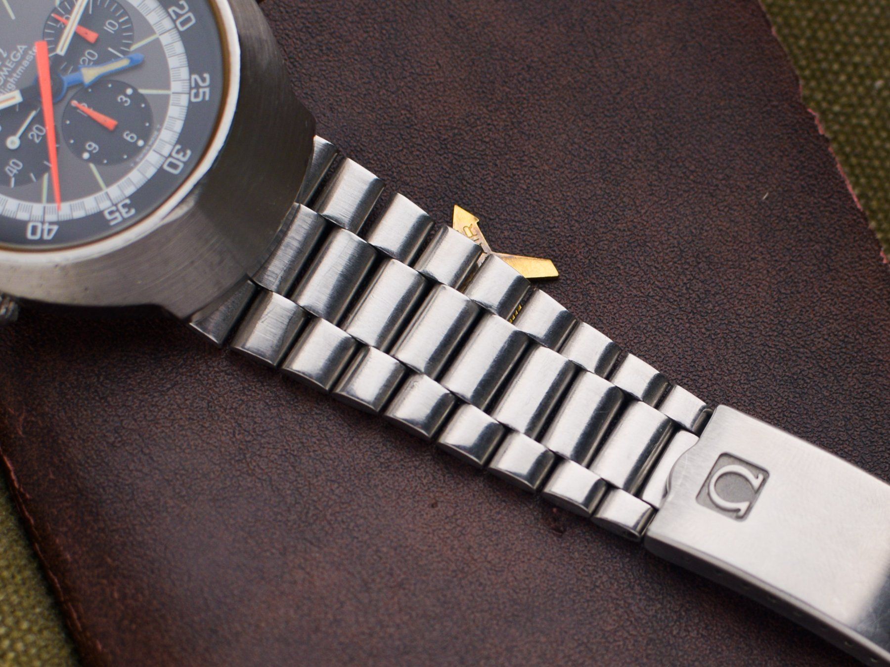 Omega Uhren: Omega Flightmaster GMT Chronograph ref. 145.036 from 1972 – Gebraucht aus St. Gallen von Andrej99 8