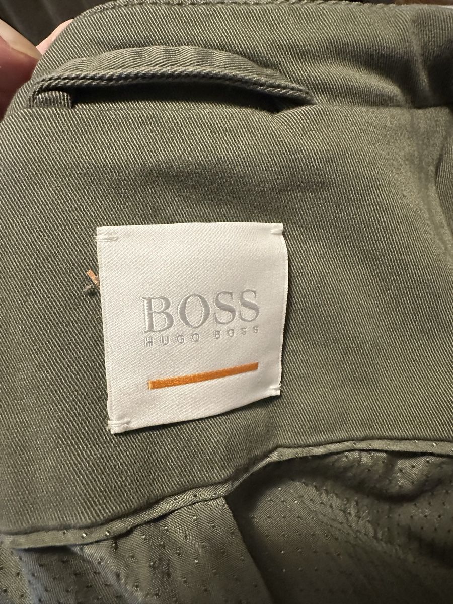 Hugo Boss Jacken: Military BOSS Women's Jacket Size – Gebraucht aus Zürich von kas_g26m 1