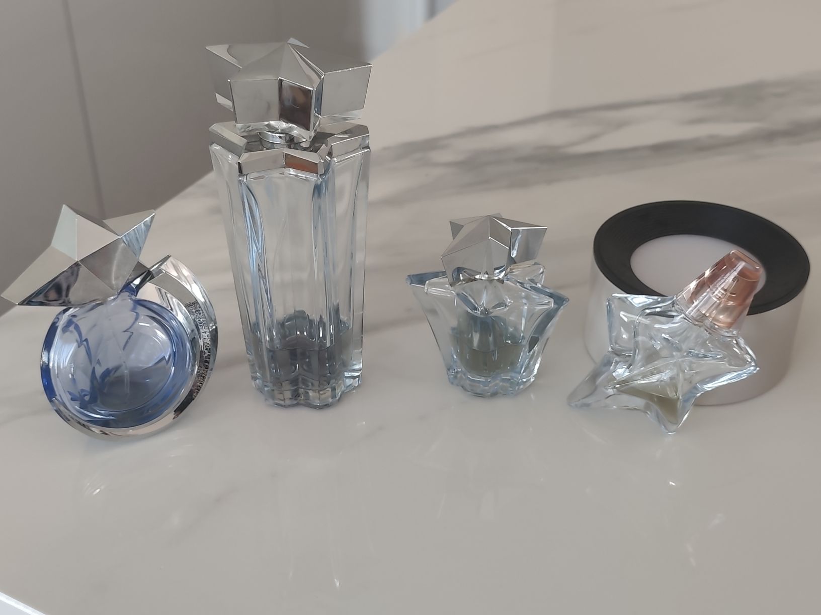 Mugler Parfum & Eau de Toilette: Parfume Thierry Mugler set – Gebraucht aus Männedorf von Ursik_OnlineShop