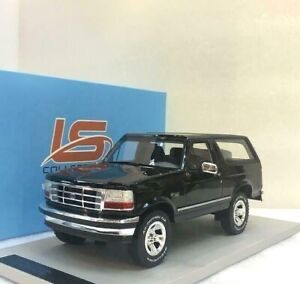 Ford Modellautos: Ford Bronco 4x4 1992 - 1/18 – Neu und originalverpackt aus Wohlen AG von PrivatSammlung 3