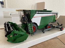 SIKU Fendt 8350 AL Mähdrescher