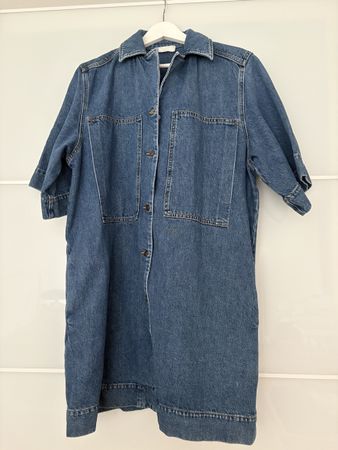 Neues Jeanskleid (COS)
