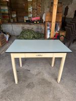 Table cuisine vintage Formica avec tiroir 110 x 70 cm
