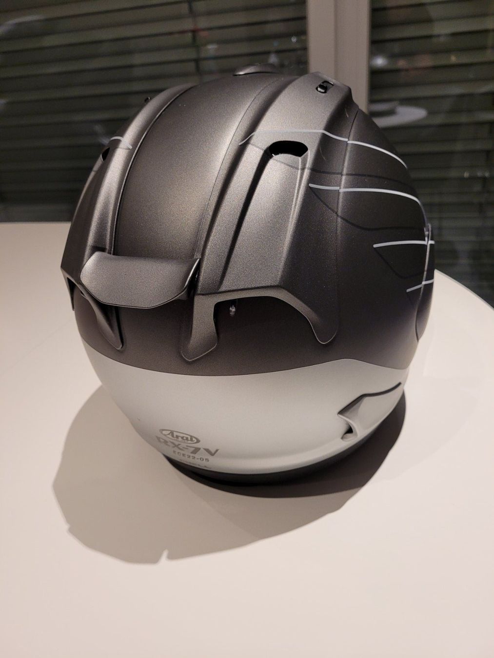 Arai Caschi & visiere: casque moto – Usato da Onnens FR venduto da got_5x29 1
