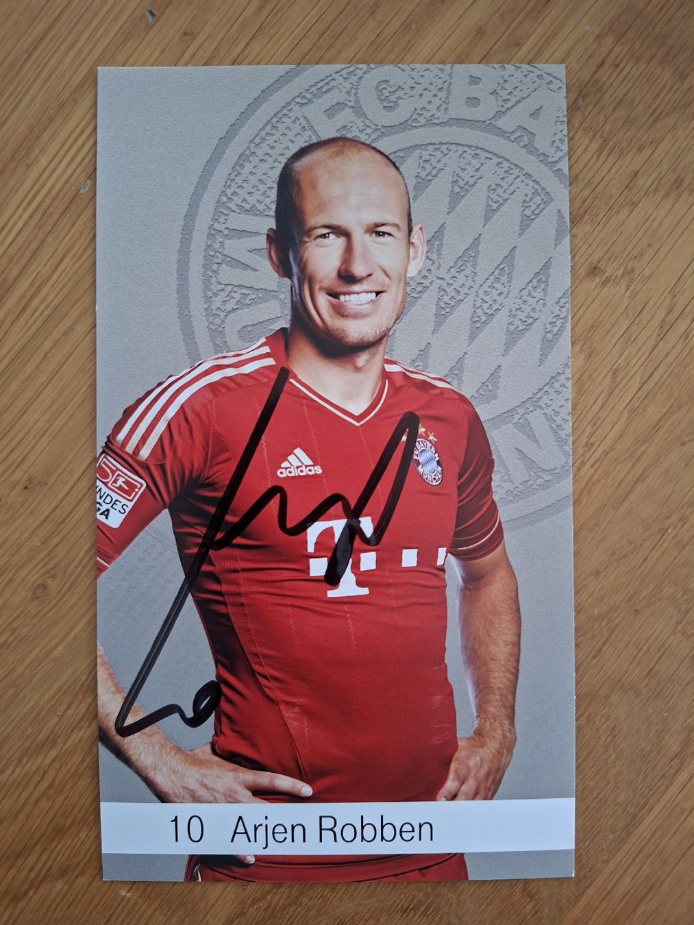 Autografi: Arjen Robben Autogrammkarte Bayern – Usato da Thun venduto da wuschu