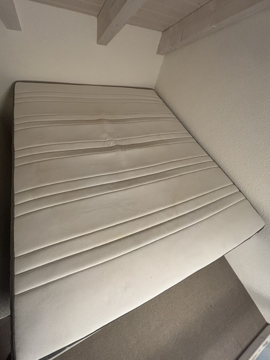 Letti: Bett kostenlos – Usato da Oberriet SG venduto da jen_b5ht 4
