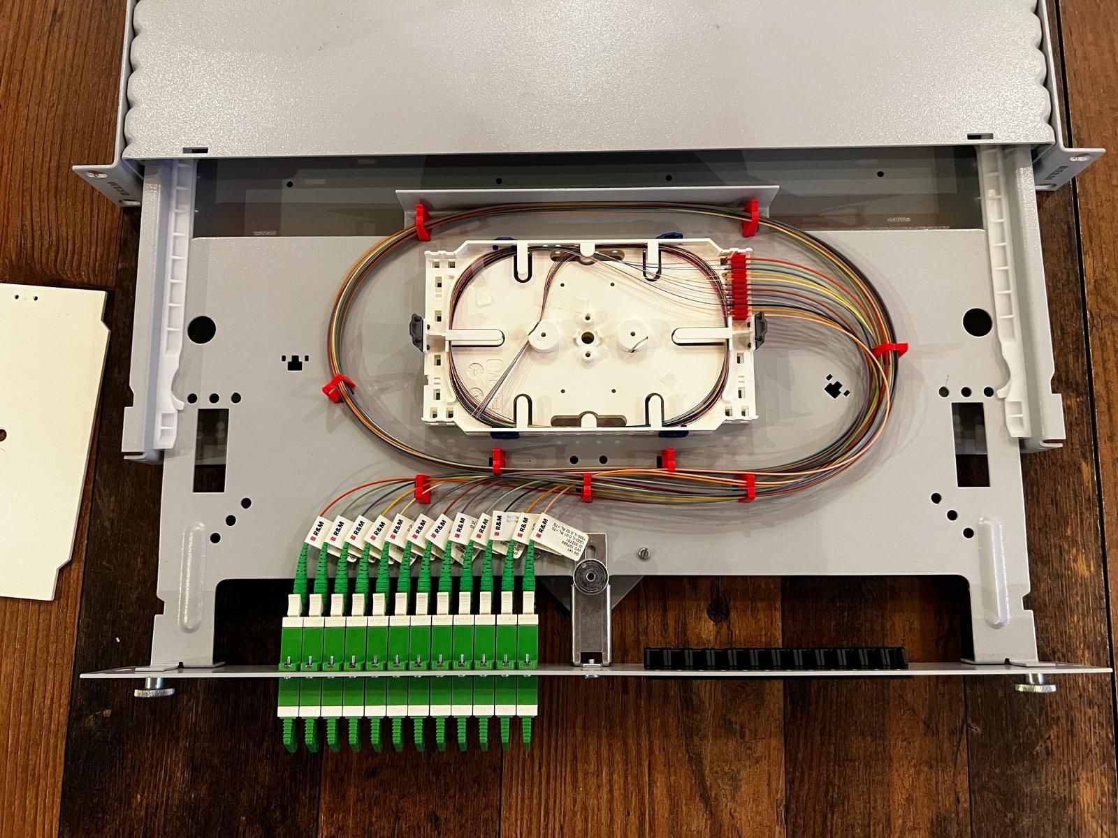 PC: Spleissbox von R&M – Nuovo (secondo la descrizione) da Endingen venduto da Anna-KatJay 1