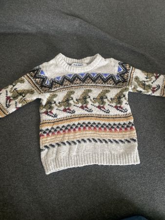 Old Navy Holiday/Winter Sweater, Size 12-18 Months, Cute!
