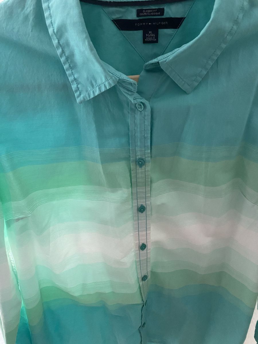 Tommy Hilfiger Camicette: Camicia Turquoise Tommy Hilfiger – Usato da Paradiso venduto da Ixaya.studio 2