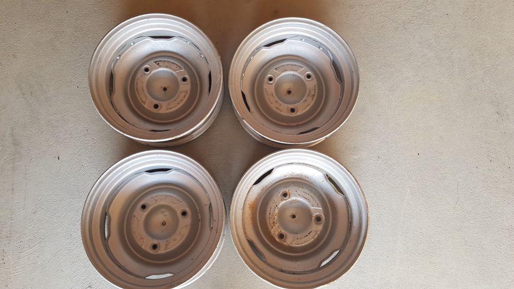 Renault R4: 4 Original-Felgen 4x13 für Baujahre 1961 - 1982 (Gebraucht ...