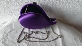 PHILIP TREACY Tasche Satin lila mit silberner Kette