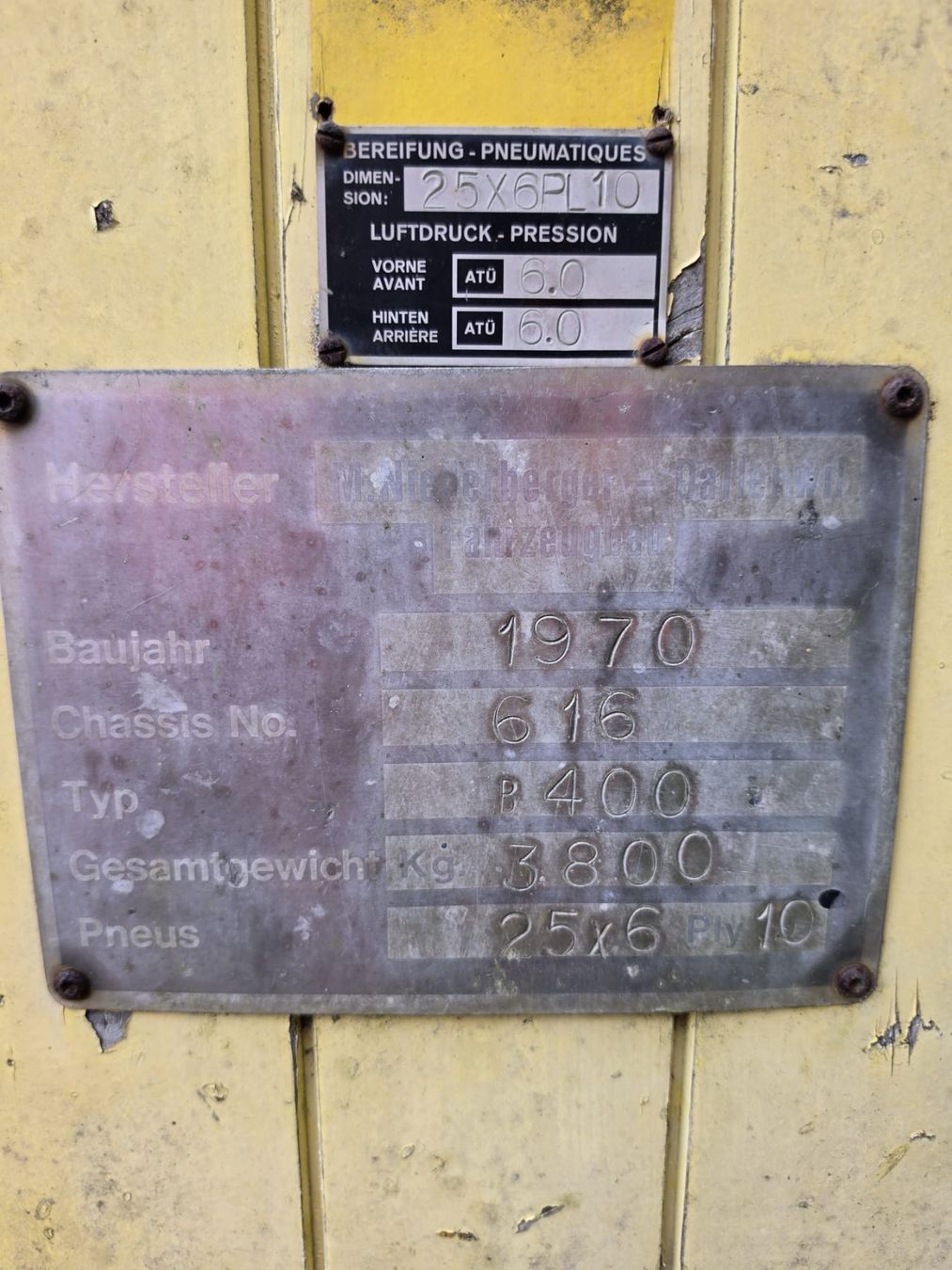 Niederberger Rimorchi: Niederberger-Baustellenwagen – Usato da Brügglen venduto da kad_k7k8 3