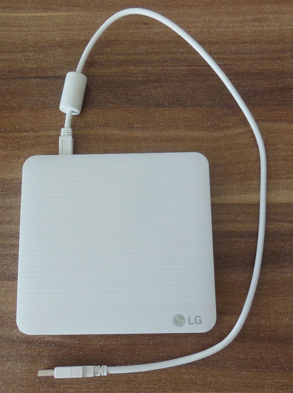 LG Aufnahmegeräte: LG Slim Portable DVD Writer – Gebraucht aus Münchwilen TG von ecudos10