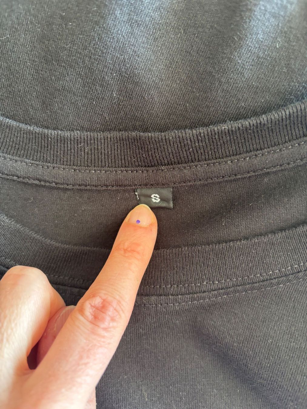 T-shirt: BERGHAIN Shirt Gr. S – Usato da Zürich venduto da missmodernage 5