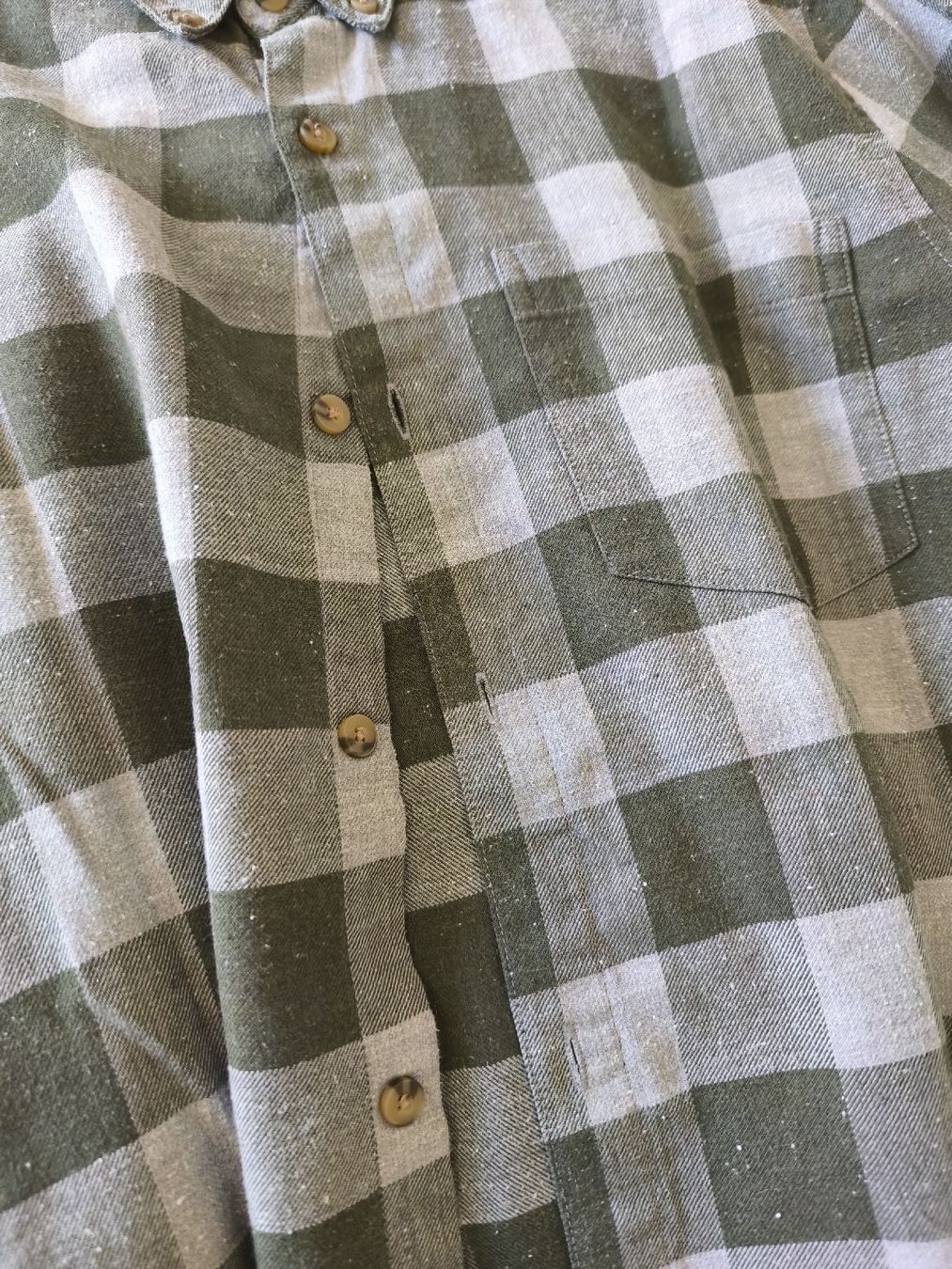 Pull&Bear Camicie: Pull&Bear shirt, green and grey, size M – Usato da Zürich venduto da nir_n9jc 3