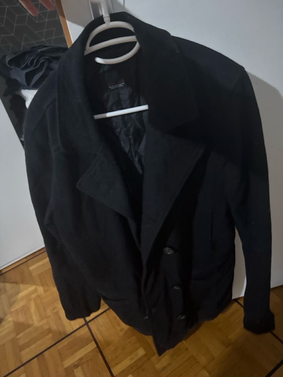 Giacche: Veste noir H&M  – Usato da Cartigny venduto da Kelly.11