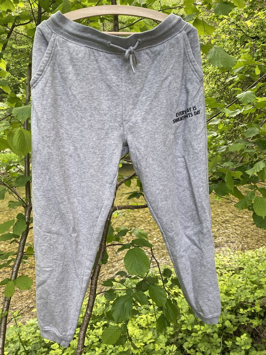 Pantaloni: Coole Tainerhose in Größe M – Usato da Scuol venduto da frosch85