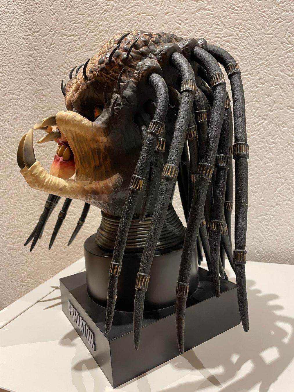 Statuette: Predator – Ultimate Hunting Trophy Big Head Bust – Usato da Baden venduto da FereBede 3