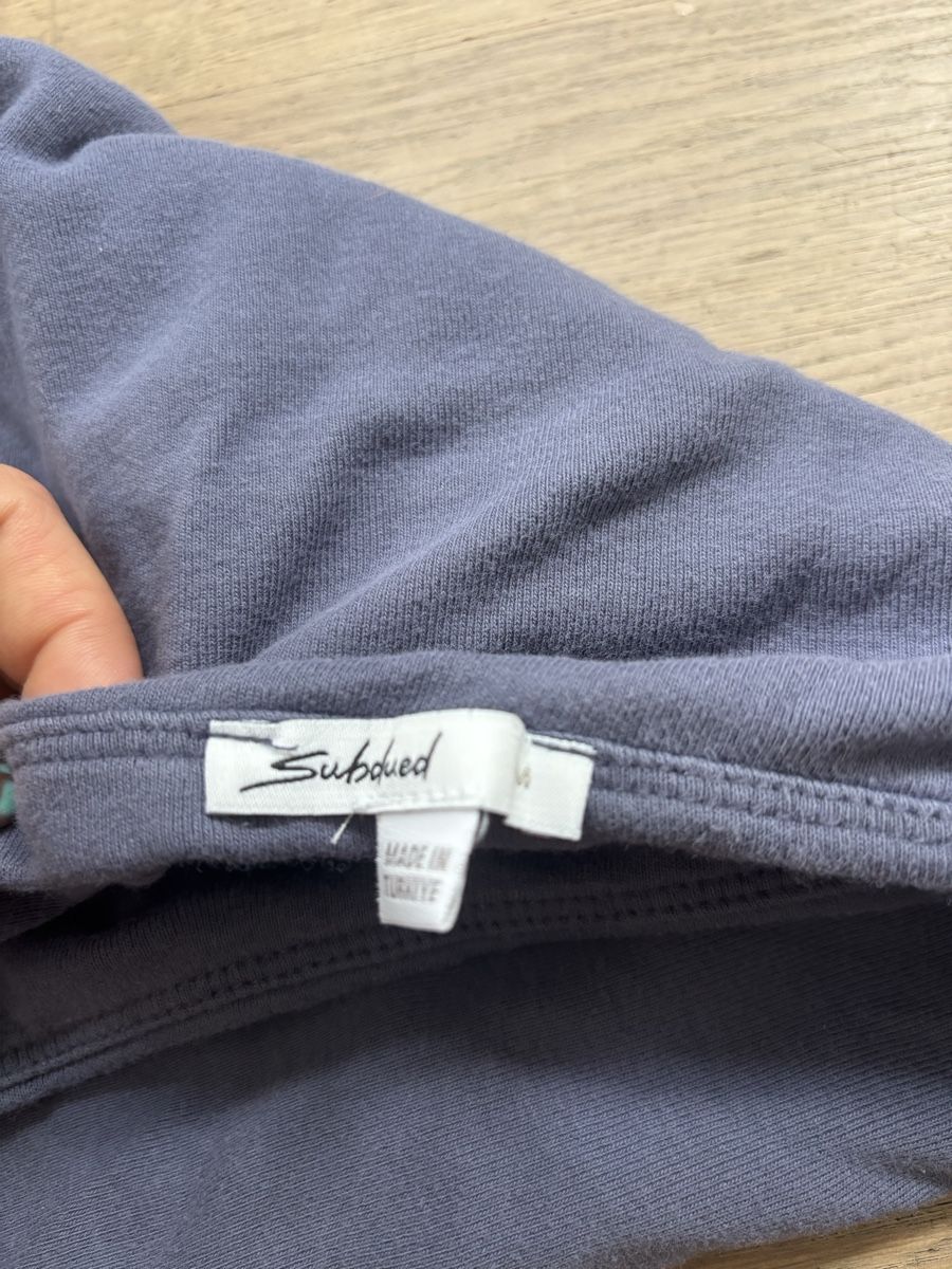 Tops: Damen Bandeau Top Subdued Grösse M – Gebraucht aus Rüschlikon von abo66 1