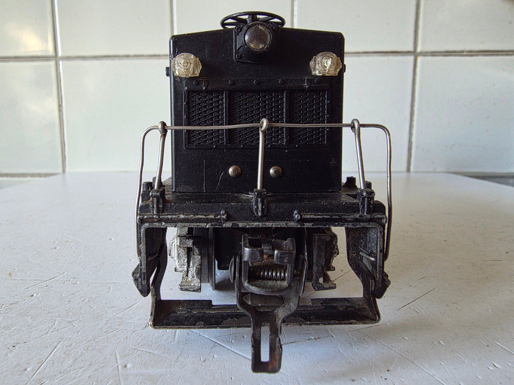 Lionel Modellini di ferrovie: Tenderlok AT&SF, Lok-Nr. 6220 – Usato da Seuzach venduto da Loeckeli01 4