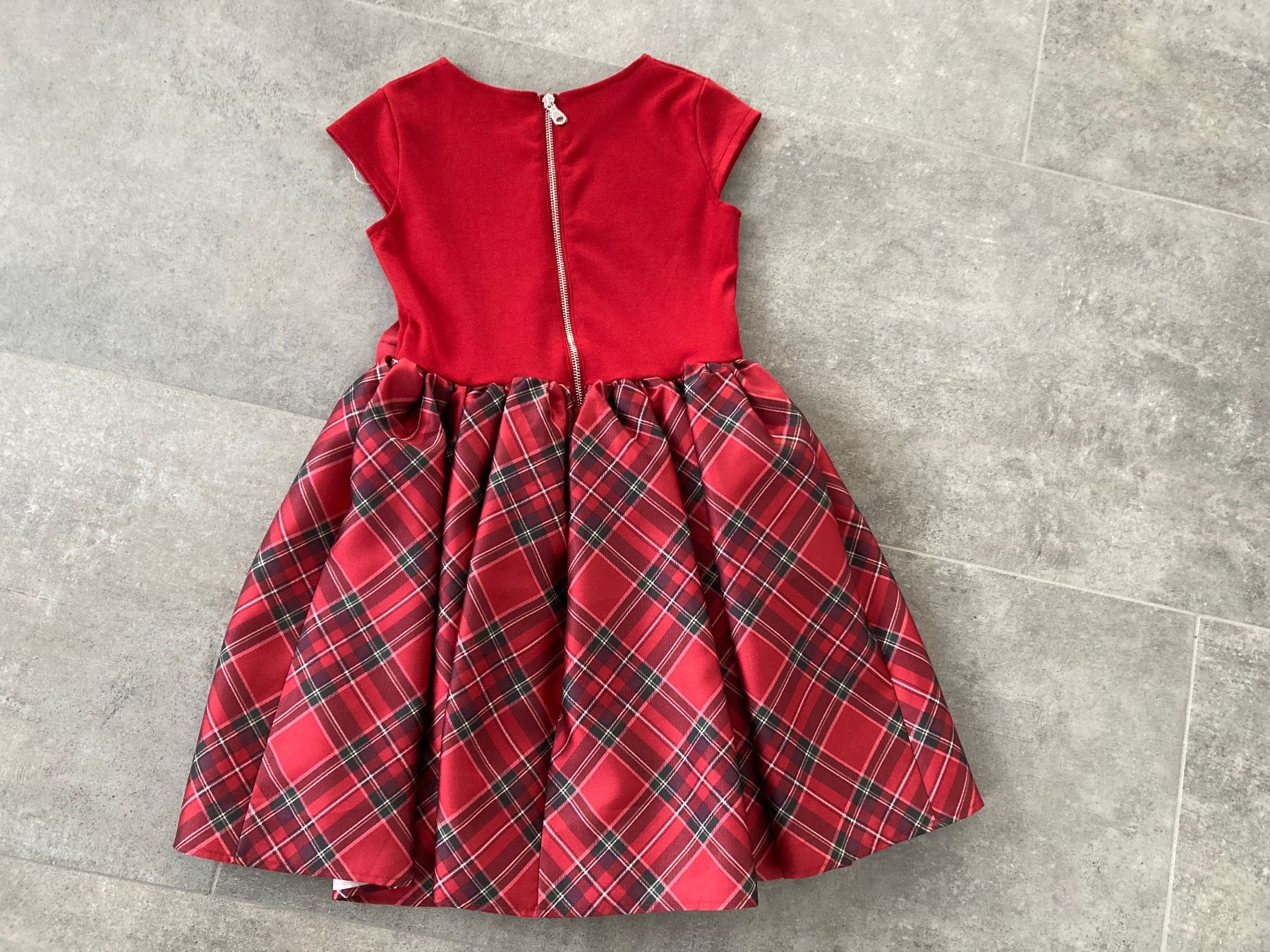 Robes et jupes: Wunderschönes Festkleid – D'occasion à Hettlingen par rselchi 4