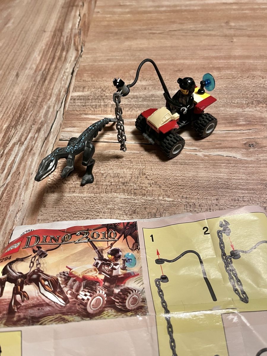 Lego Kit di costruzioni: Lego set 7294 : Dino tracker ATV – Usato da La Chaux-de-Fonds venduto da sipoee