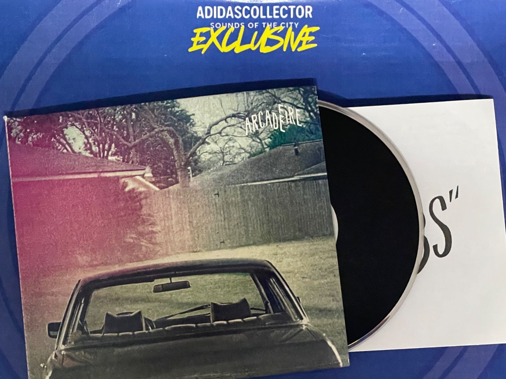 CD: Arcade Fire – The Suburbs – Usato da Muri b. Bern venduto da AdidasCollector