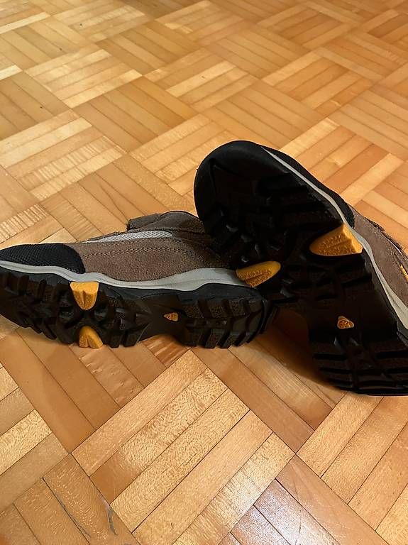 Schuhe für Jungen: Kamik Kinder Trekking Schuhe - Grösse 33.5 – Gebraucht aus Flims Waldhaus von Cwi80 1