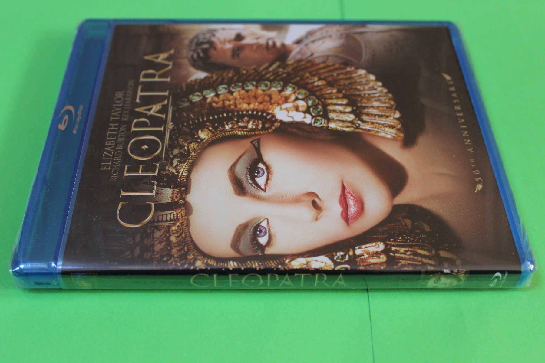 Tutti i DVDs: CLEOPATRA (2 BLU-RAY) NEU+OVP CODE A mit Elizabeth Taylor – Usato da Tübach venduto da JamesStone 4