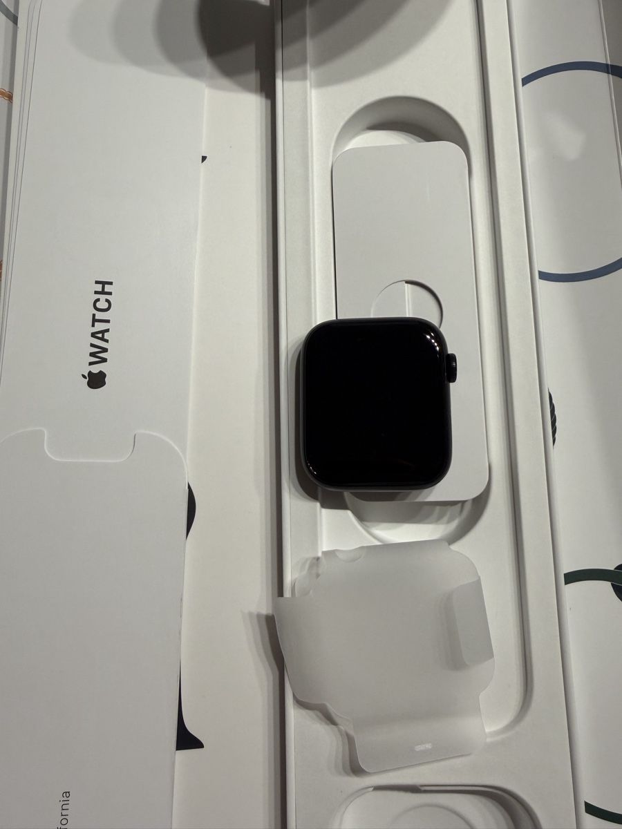 Apple Smartwatch: Apple Watch SE – Usato da Winterthur venduto da Ciga7nito 2