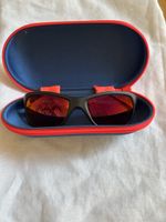 Julbo Kinder Sonnenbrille Player L schwarz rot und Etui