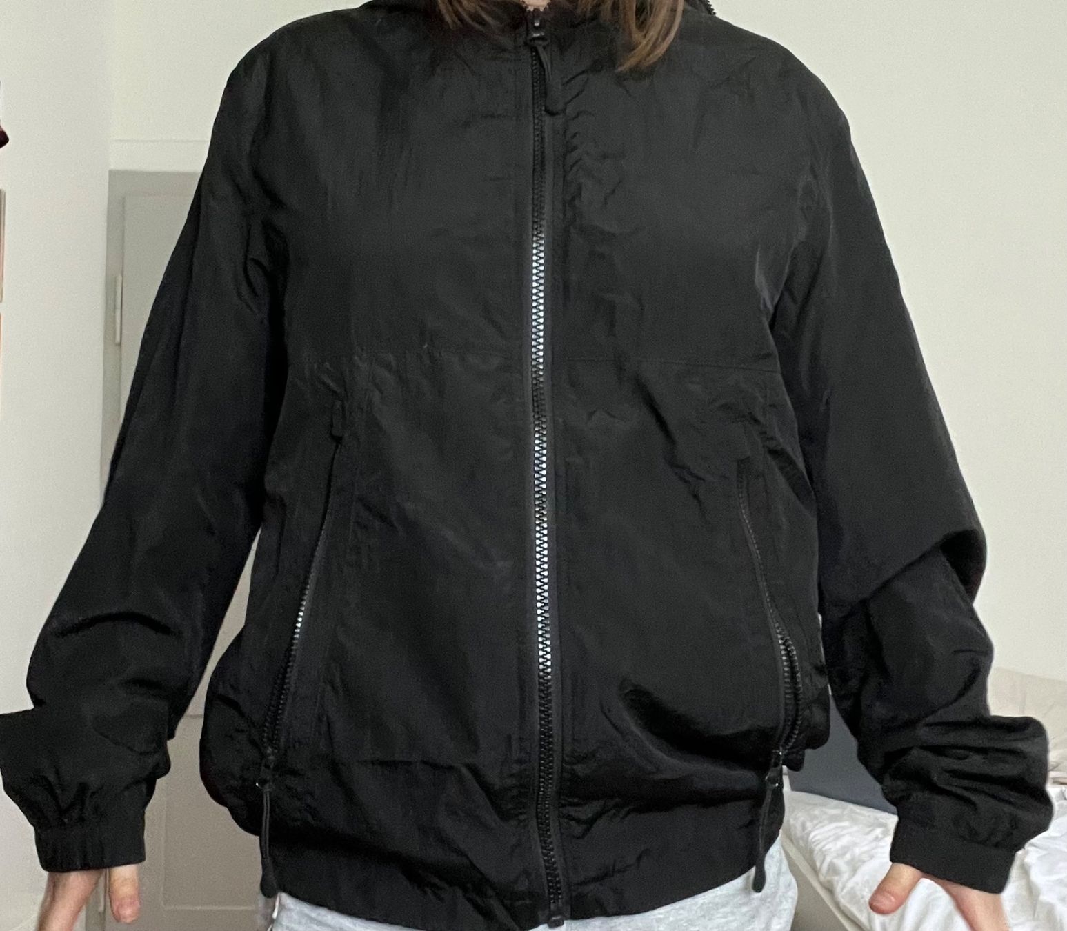Urban Outfitters Giacche: Leichte Regenjacke Urban Classics Schwarz Gr. S – Nuovo (secondo la descrizione) da  venduto da  2
