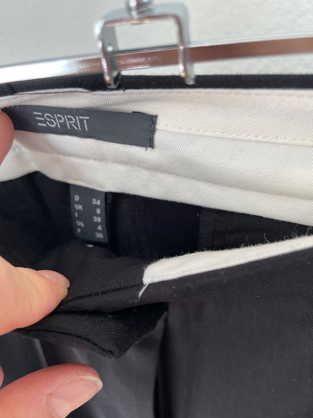 Esprit Pantaloni: Elegante Hose mit Schlitz - Esprit – Nuovo (secondo la descrizione) da Zürich venduto da ufe_f5q5 1