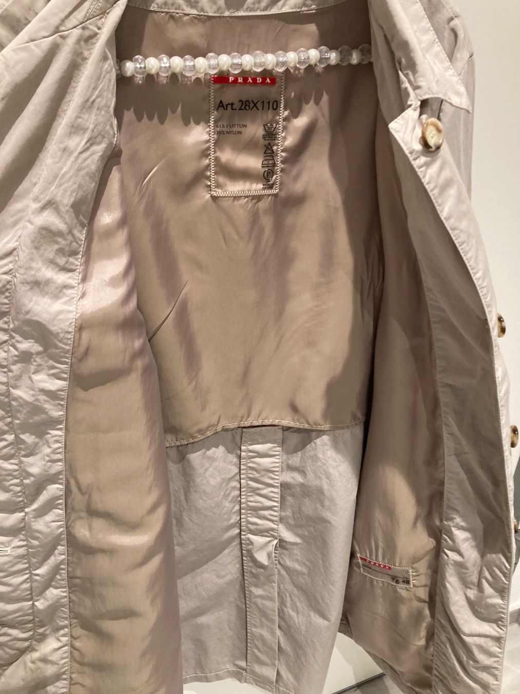 Prada Cappotti: Prada TRENCH,  I 48,CH44 – Usato da Paradiso venduto da Kayakara 6