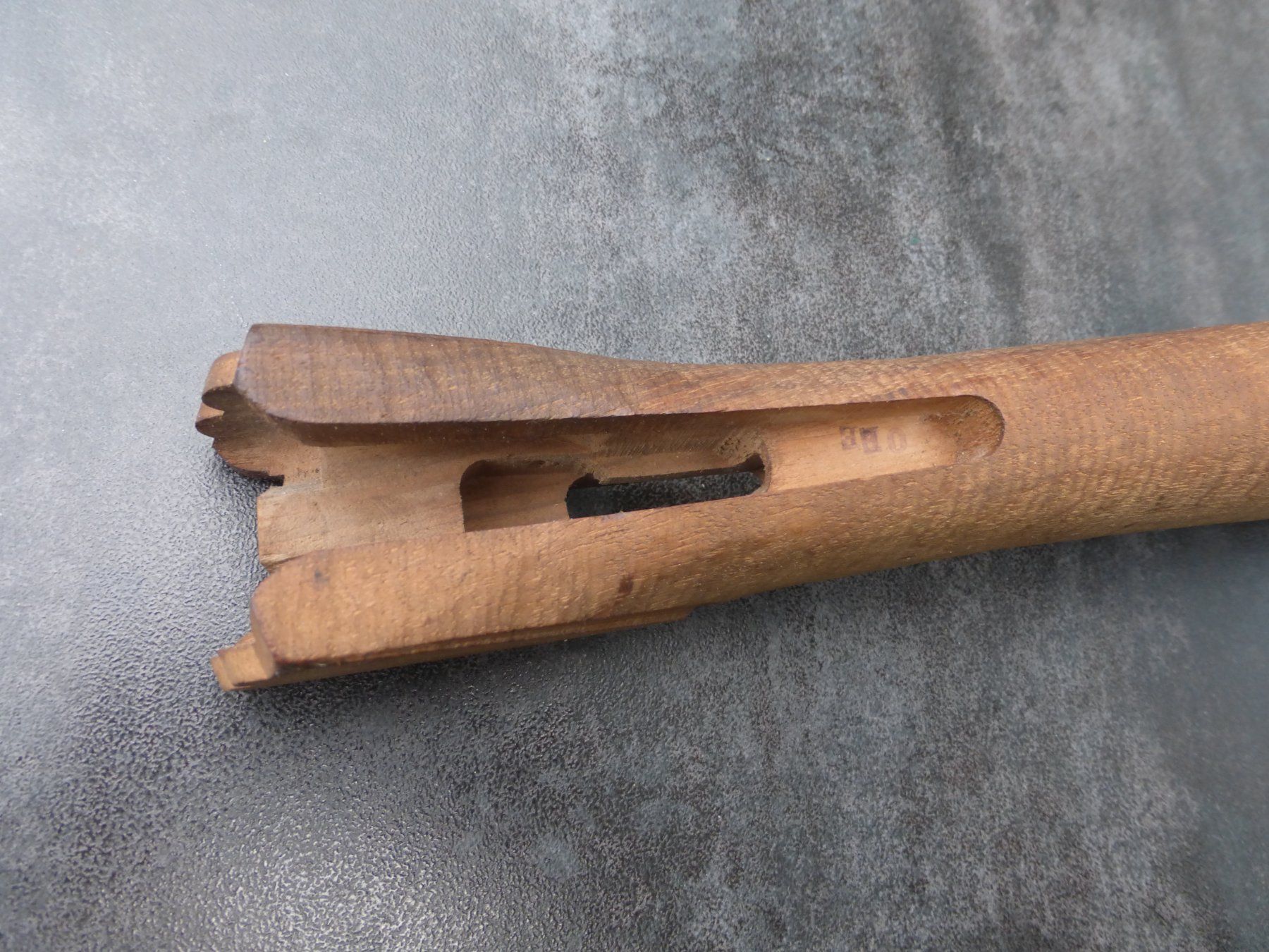 Articoli in legno: Nussbaum-Schaftrohling vorgefräst – Nuovo (secondo la descrizione) da Rüthi (Rheintal) venduto da Schmidtrubin1 1