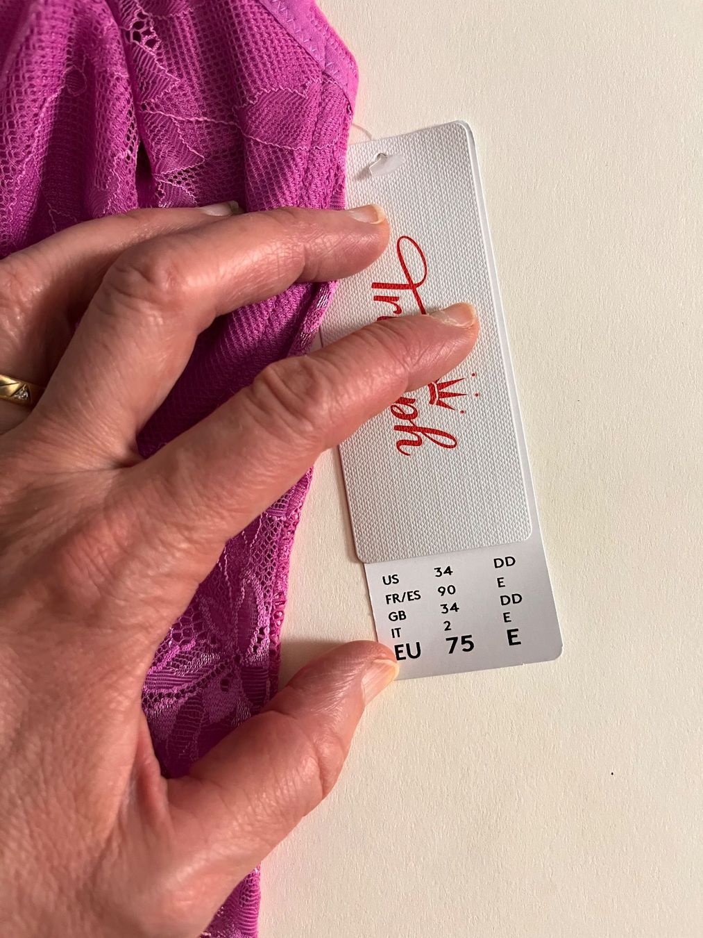 Triumph Sonstige Unterwäsche: TRIUMPH, Bustier Amourette Charm, Grösse 75E, Farbe Pink – Neu und originalverpackt aus Rudolfstetten von gst_g7xl 7